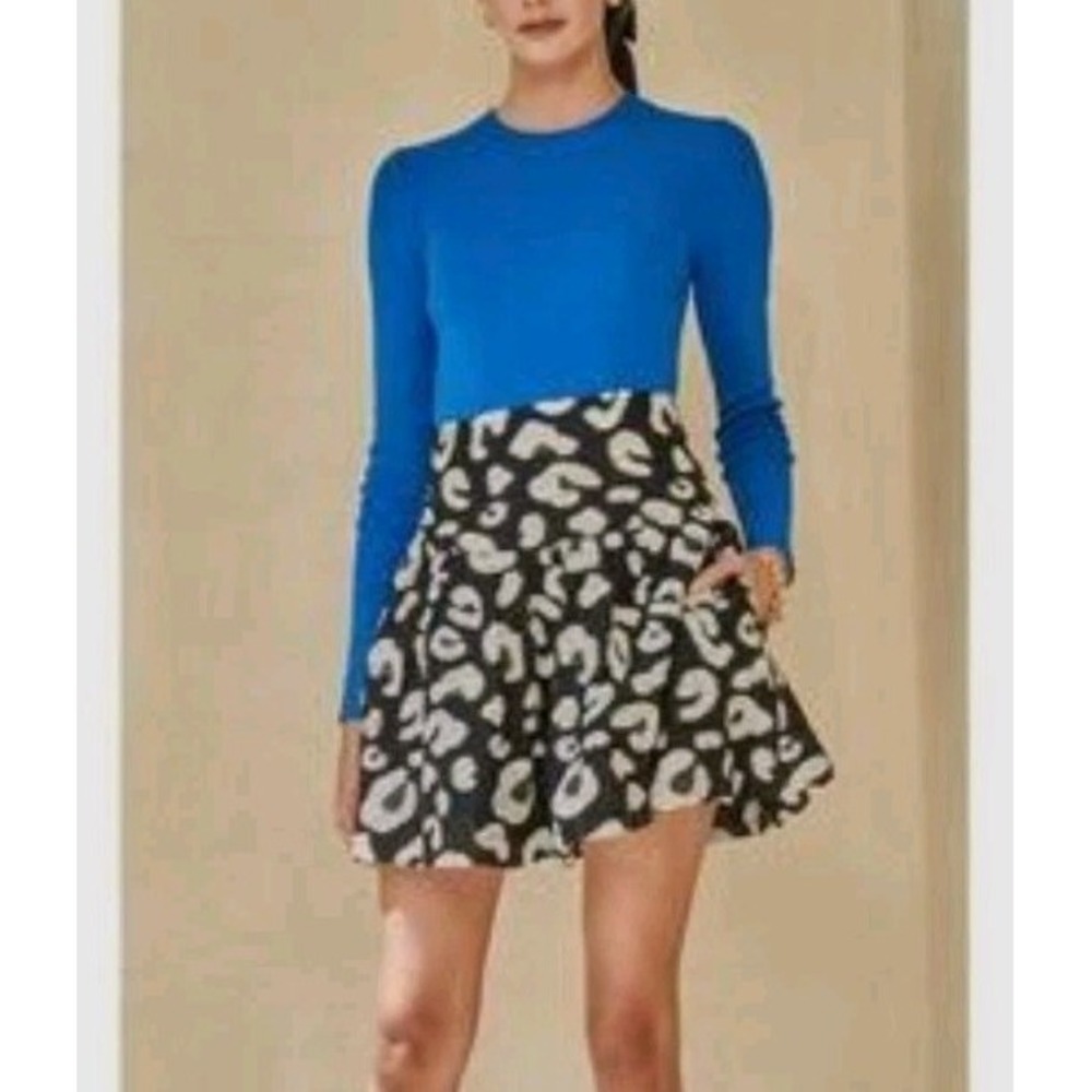 Hunter Bell London "Skirt" model mini-skirt; flared cut, jacquard fabric, Size 2